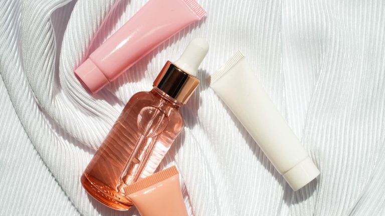 Dayanna Volitich holistic cosmetics