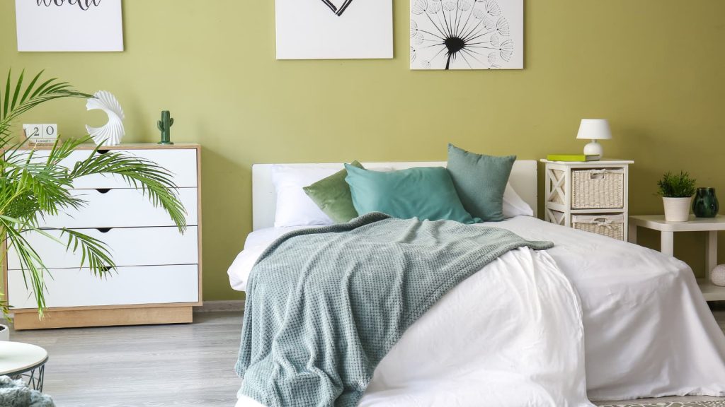 An image of Dayanna Volitich's non-toxic bedroom