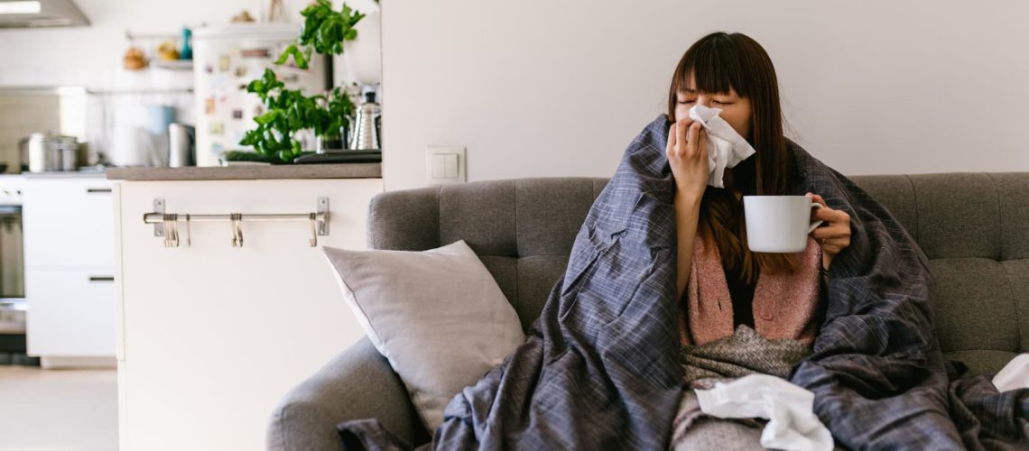 Dayanna Volitich suffering from a common cold