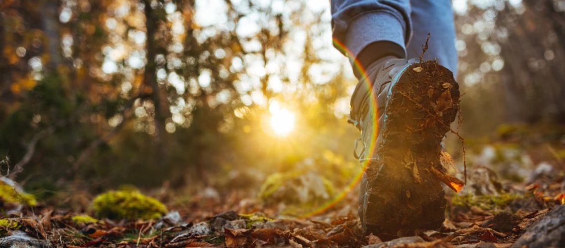 Dayanna Volitich walking